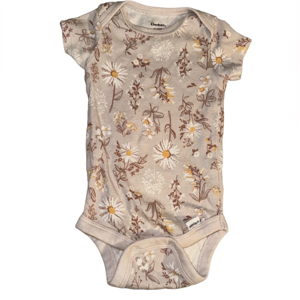 3 FOR $10 GERBER 0-3M Neutral Floral Onesie